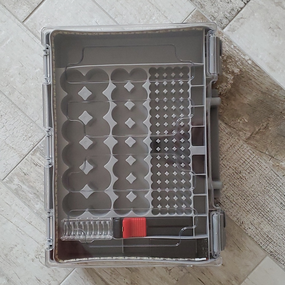 New Battery Organizer Plastic Case Battery Tester Light up Storage